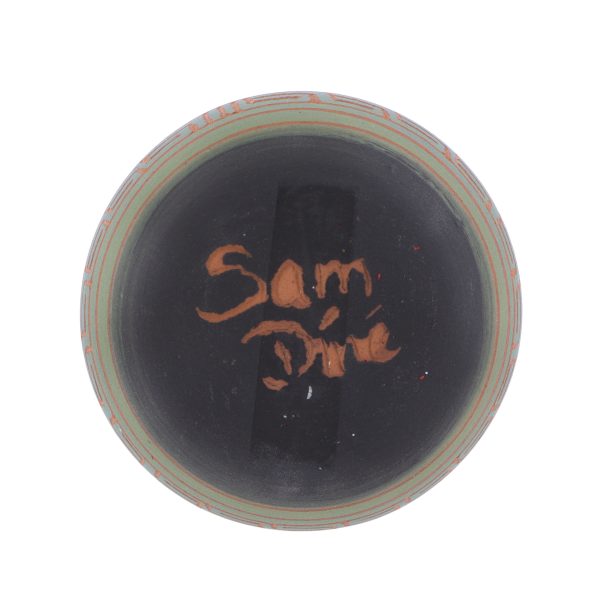 Navajo Etched Pottery