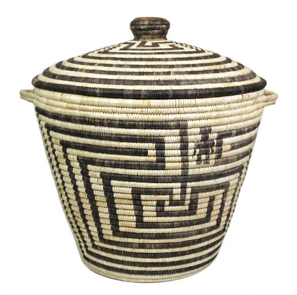 Tohono O'odham Man in the Maze Lidded Basket